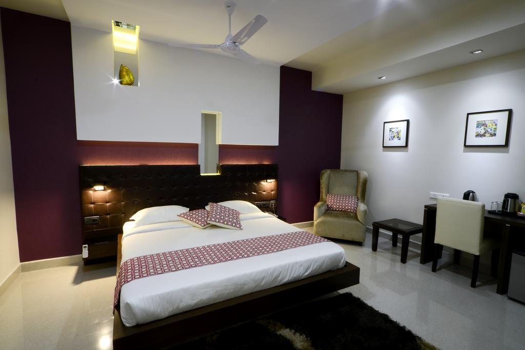Hotel Serenity La Vista Χιντεραμπάντ Εξωτερικό φωτογραφία