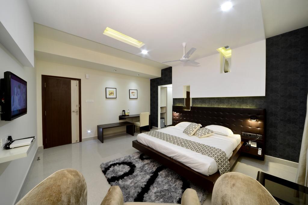 Hotel Serenity La Vista Χιντεραμπάντ Εξωτερικό φωτογραφία