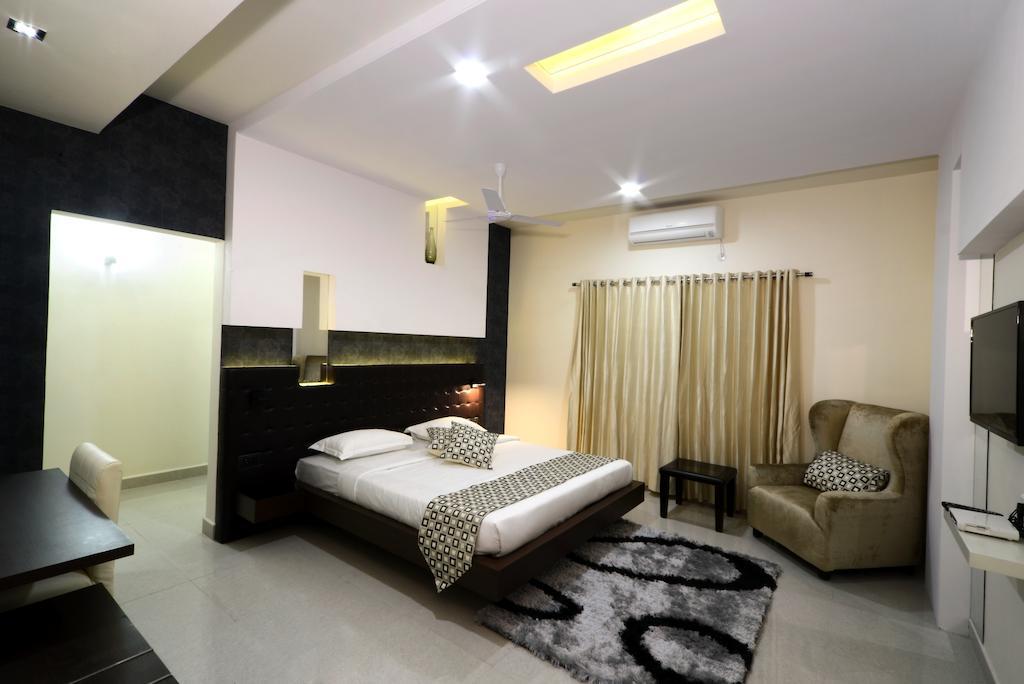 Hotel Serenity La Vista Χιντεραμπάντ Εξωτερικό φωτογραφία